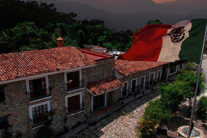 Two-Day Jonotla and Cuetzalan Adventure: Waterfalls, Caves & Indigenous Towns photo 4
