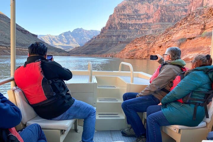 Grand Canyon West Helicopter and Colorado River Boat Tour — Rim to River Experience