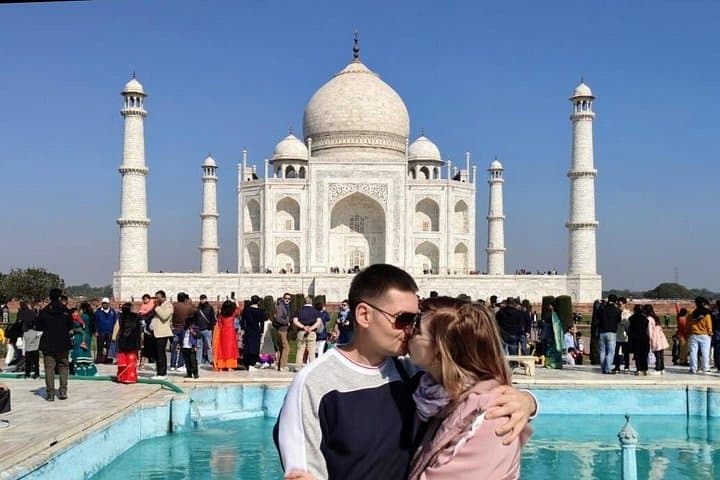 Gatiman Express: Private High-Speed Train Day Trip to the Taj Mahal from Delhi photo 4