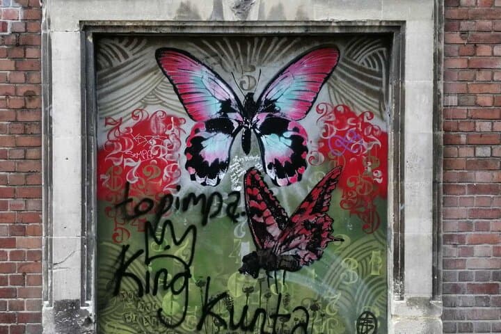 Self-Guided Banksy Trail in Bristol: Street Art Exploration Game photo 5