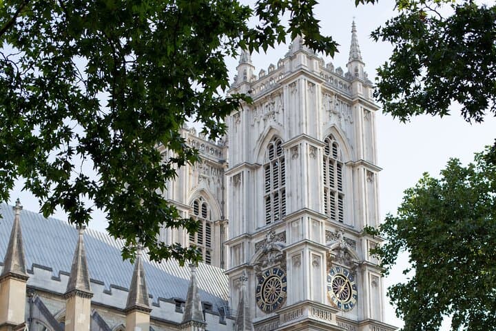 Explore Queen Elizabeth II’s Life: Private Westminster Walking Tour photo 5