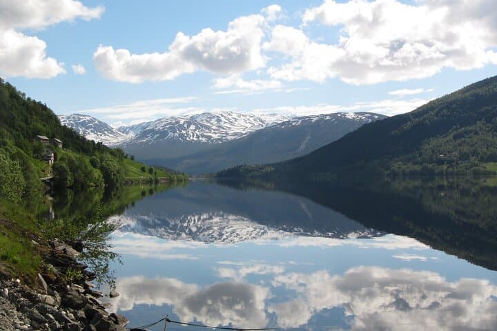 Bergen to Voss Private Transfer: 1–7 Pax Minivan Airport Transfer photo 5