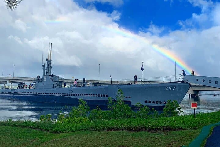 Pearl Harbor Visit: Arizona Memorial & USS Bowfin Private Guided Tour photo 4