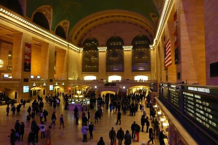 Gems of Midtown East: Grand Central, Rockefeller & St. Patrick's Walking Tour photo 3