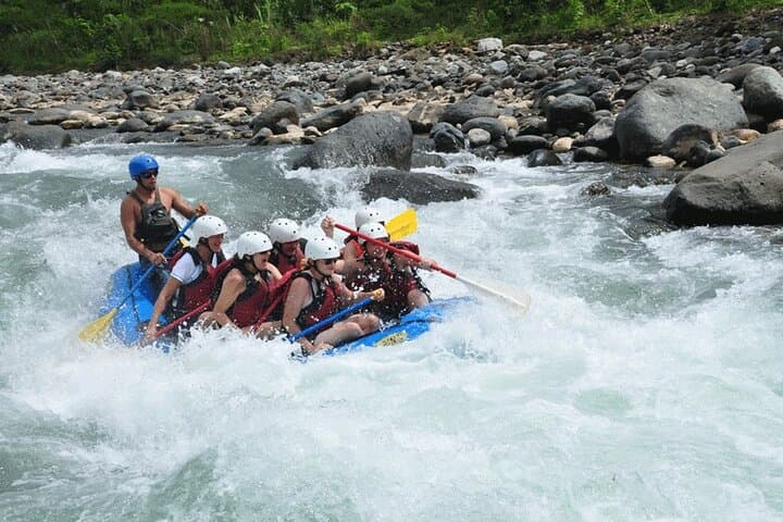 Savegre River Whitewater Rafting from Manuel Antonio — Class II–III Rapids & Wildlife photo 6
