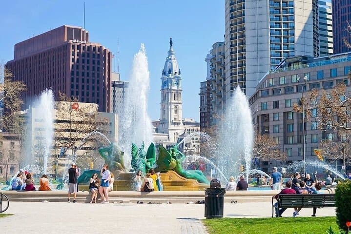 Luxury SUV Private Transfer from PHL to Philadelphia photo 3
