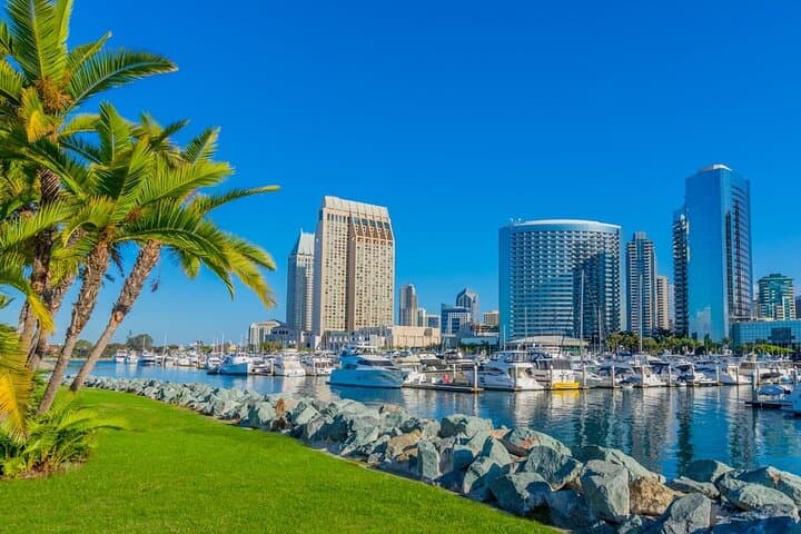 Private Business Car Transfer from San Diego Hotels to SAN Airport photo 3