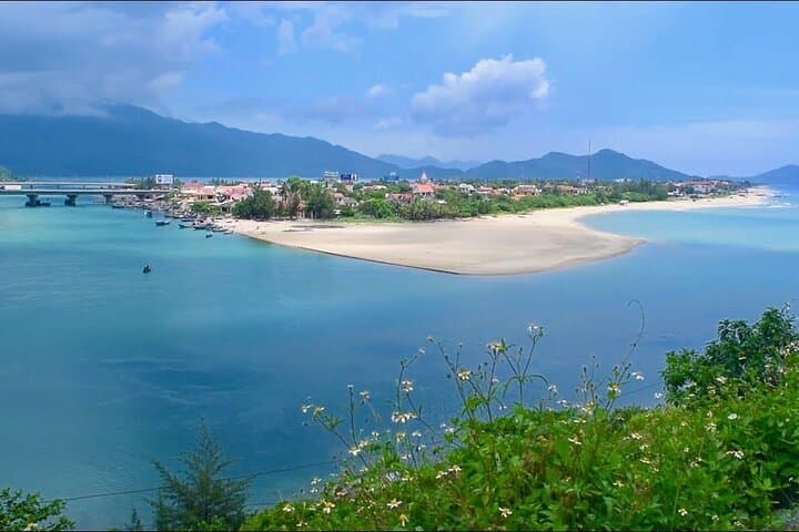 Experience the Thrill of Vietnam's Landscapes on an Easyrider Tour photo 6