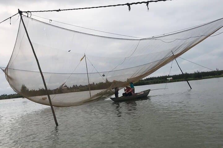 Half-Day Hoi An River Tour — Pottery, Carpentry & Coconut Village Cruise photo 4