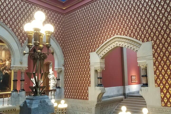 Philadelphia Gilded Age to Modern Architecture Walking Tour — Center City Highlights photo 4