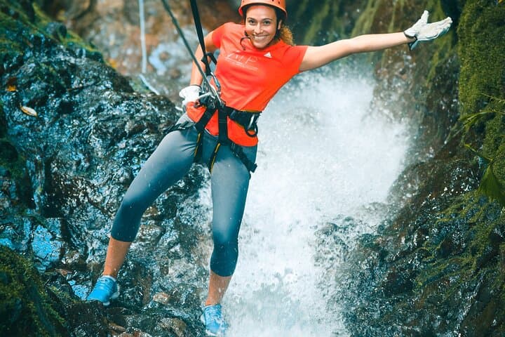 Arenal Lost Canyon Canyoning — 200‑ft Waterfall Rappels Near La Fortuna