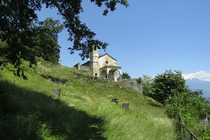 Upper Western Shore Walk: Pirates, Partisans and Secret Gardens on Lake Como