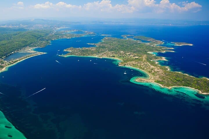 Private Catamaran Cruise from Nikiti: Kalogria, Kelifos & Agios Georgios photo 4