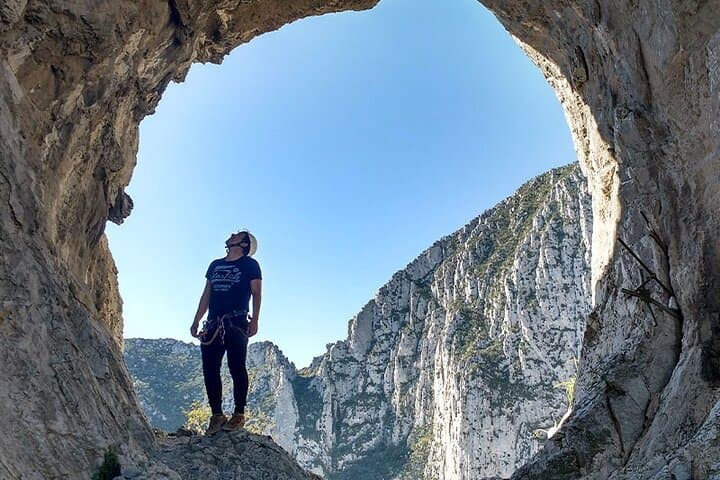 Nido de los Aguiluchos Via Ferrata: Hiking, Climbing & 3 Rappels in La Huasteca, Monterrey photo 2