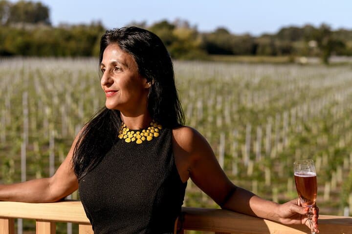 Oastbrook Vineyard Owner Tour & Wine Tasting — Kent Wine Experience photo 6