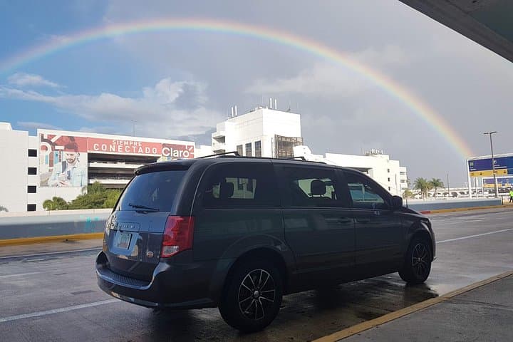 Private airport transfer San Juan (SJU) to Dorado hotels & B&Bs photo 4