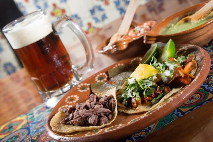 Cancun Taco & Beer Fiesta: Local Taco Tour with Mariachi photo 6