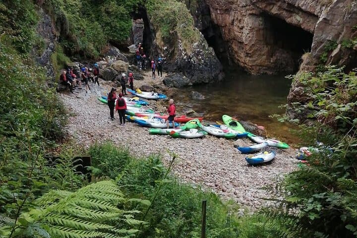 Paddle to the 7 Arches: Fanad Peninsula Kayak Tour