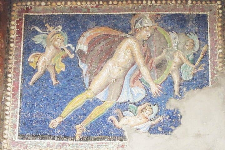 Private Pompeii Tour with an Official Guide: Skip-the-Crowds Ancient City Walk photo 5