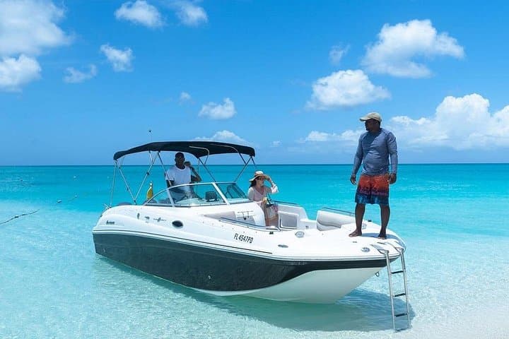 Private Grace Bay Sunset Cruise: 2-Hour Boat Tour with Hotel Pickup photo 3
