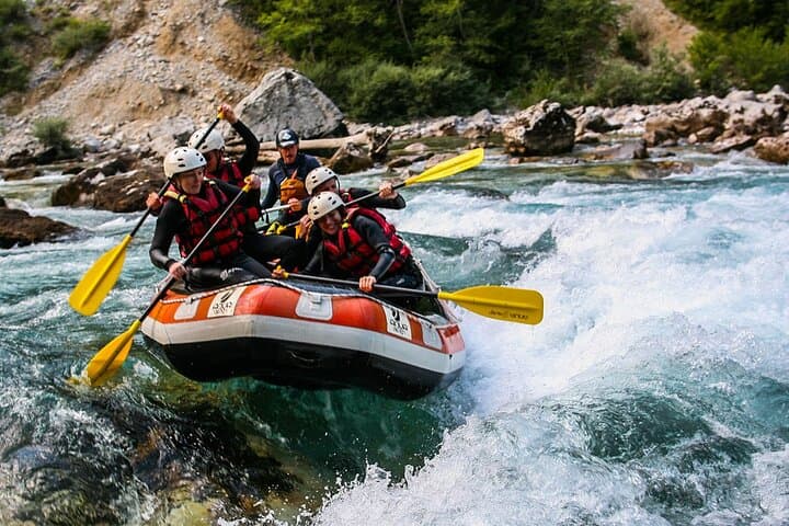 Rafting Adrenalin on the Tara River: 7km Whitewater from Brstanovica to Grab photo 5