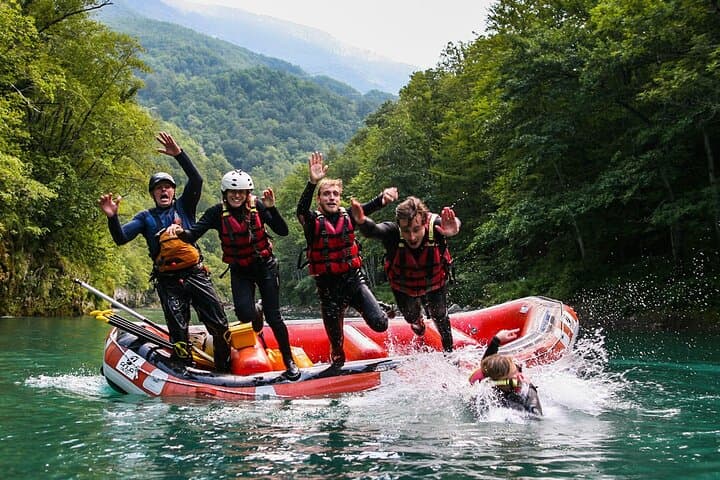 Rafting Adrenalin on the Tara River: 7km Whitewater from Brstanovica to Grab photo 6