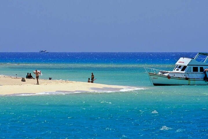 Full-Day Snorkeling Cruise to Mahmaya — Giftun Islands from Hurghada photo 2