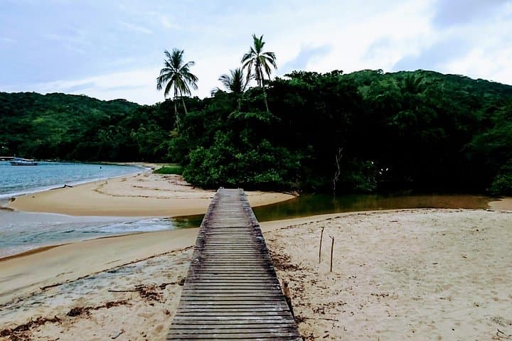 Hike to Lopes Mendes Beach, Ilha Grande — Private Full-Day Trek with Boat Return photo 4