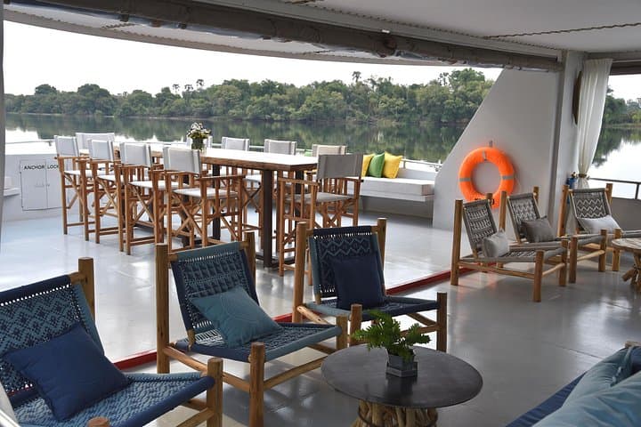 Zambezi Explorer: Luxury Sunset Cruise on the Zambezi at Victoria Falls photo 3