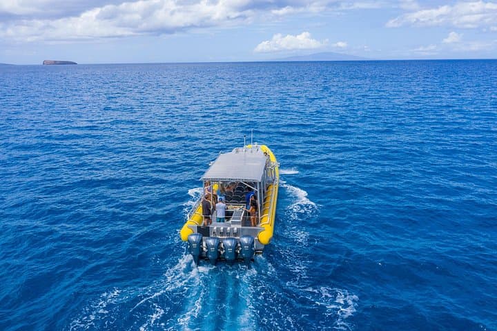 Private Super Raft Snorkel to Molokini & Coral Gardens — Maui 3-Hour Charter photo 2