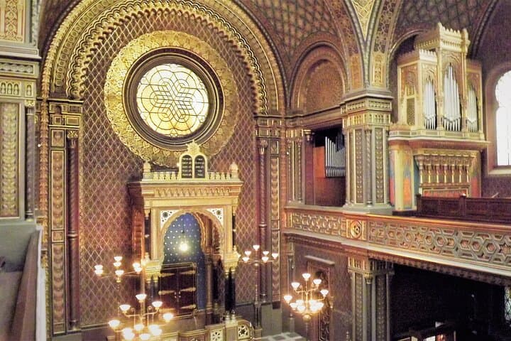 Prague Jewish Quarter: Skip-the-Line Admission and Audio Guide