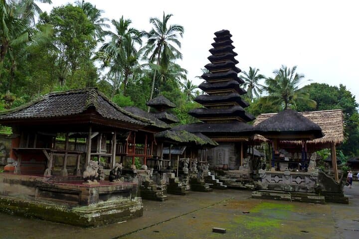 East Bali Discovery Tour by VW Safari — Tirta Gangga, Pura Kehen & Coastal Views photo 5