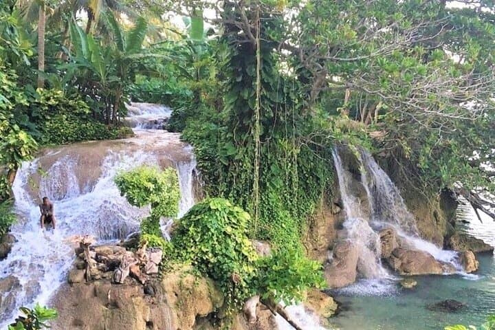 Climb Dunn's River Falls and Swim the Blue Hole — Daytrip from Montego Bay photo 2