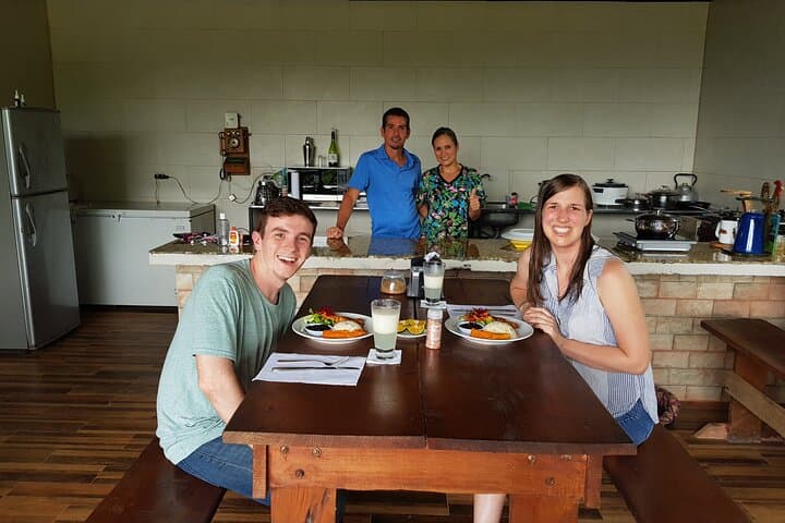 home-cooking-with-a-costa-rican-family-in-la-fortuna photo 1