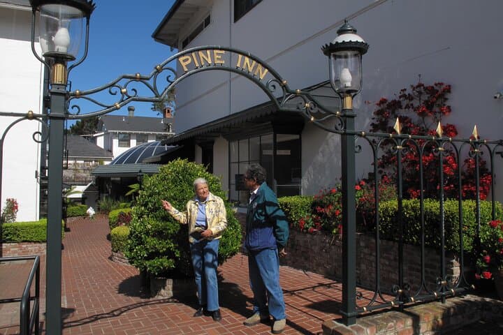 Carmel-by-the-Sea Guided 2-Hour Walking Tour: Art, Architecture & Fairytale Cottages photo 4