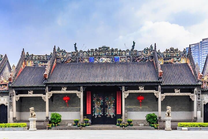 Half-Day Private Guangzhou City Tour: Canton Tower, Chen Clan & Shamian Stroll photo 3