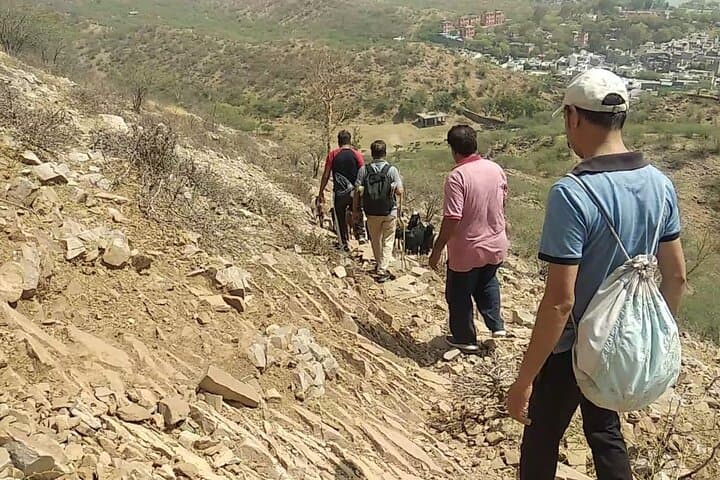 Jaipur Sunrise Treks: Guided 3-Hour Hikes from Gurjar Gathi