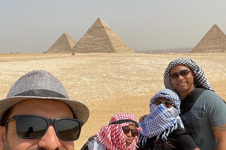 Giza Pyramids & Sphinx Day Trip: Explore Khufu’s Great Pyramid and the Sphinx photo 4
