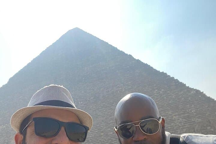 Giza Pyramids & Sphinx Day Trip: Explore Khufu’s Great Pyramid and the Sphinx photo 6