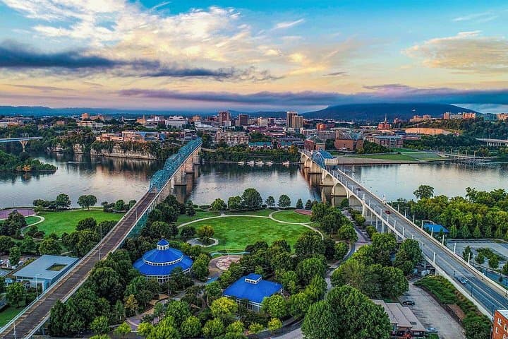 Lookout Mountain Grand Aerial Experience: 15-Minute Helicopter Tour Over Chattanooga photo 2