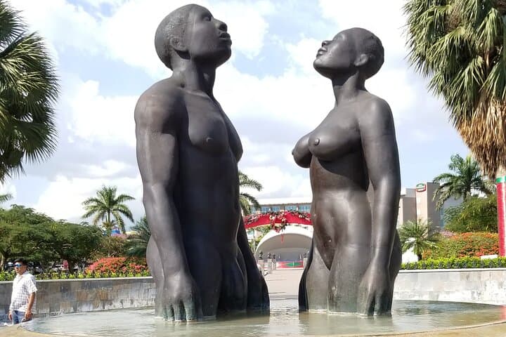 Kingston Cultural Day Tour: Bob Marley Museum, Devon House & Emancipation Park photo 5