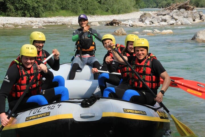 Isar River Rafting from Lenggries to Bad Tölz — 12 km Whitewater Adventure photo 4