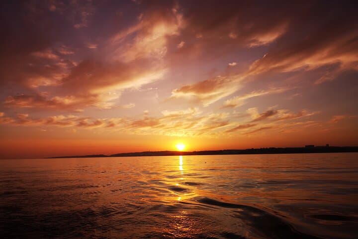 Vilamoura Sunset Sailing Cruise: Falésia Cliffs & Algarve Dusk photo 5