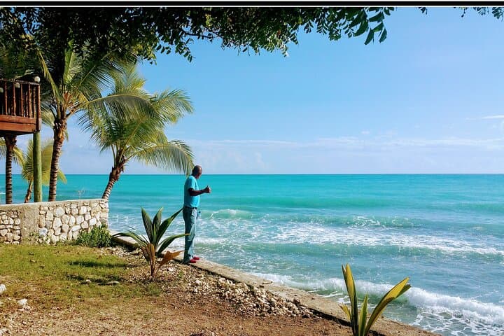 Jacmel and Bassin Bleu: Day Trip to Haiti’s Cobalt Pools photo 5