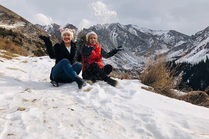 Winter Hike at Ala Archa National Park — Ak Sai Waterfall & Broken Heart Trail photo 4