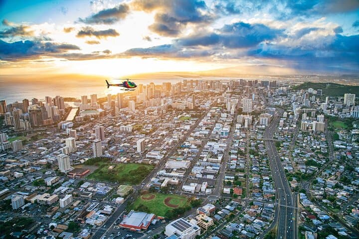 Experience the Waikiki Sunset Helicopter Tour: 50 Minutes of Oahu’s Dramatic Coastline photo 5