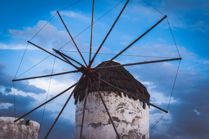 Mykonos Highlights: Local Mini-Bus Tour of Beaches, Monastery & Town