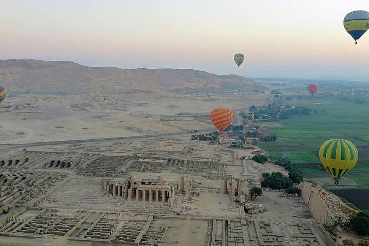 Sunrise Hot Air Balloon Ride Over Luxor and the Nile photo 3