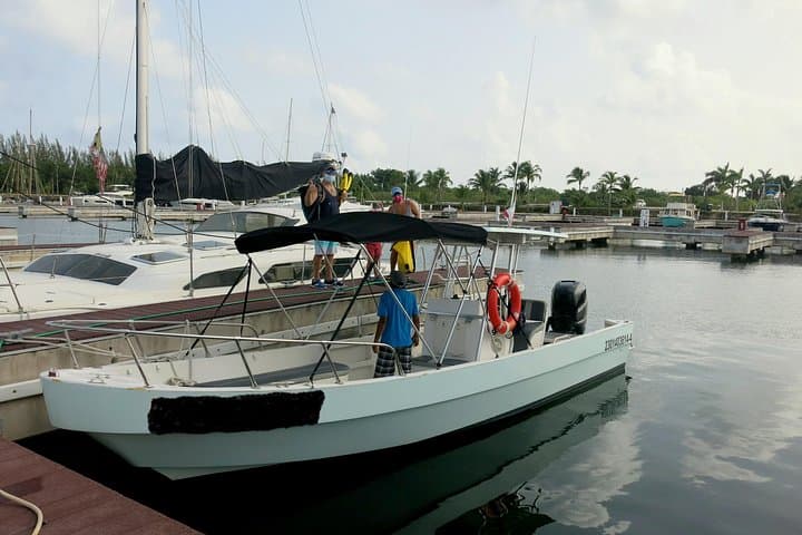Private 4-Hour Cozumel Boat Tour to Passion Island: Snorkel & Beach Escape photo 2