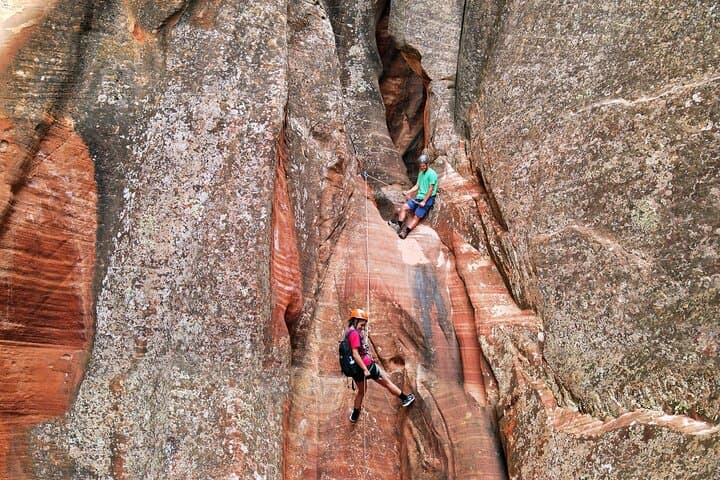 Exploring East Zion’s Coral Sands: A Half-day Canyoneering Adventure photo 2